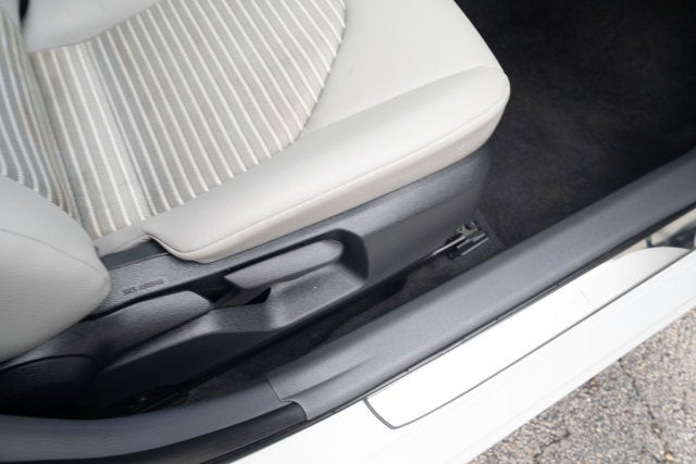 2023 Toyota Camry SE AWD