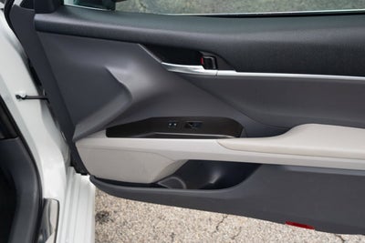 2023 Toyota Camry SE AWD