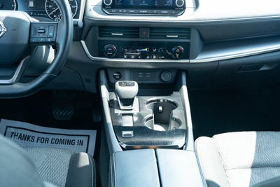 2025 Nissan Rogue SV FWD