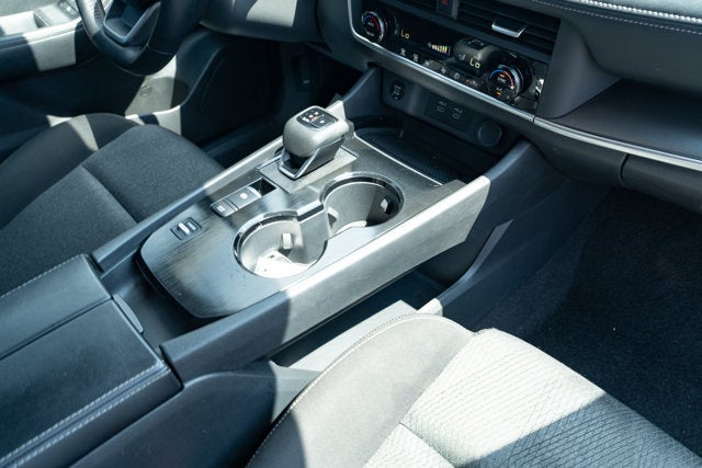 2025 Nissan Rogue SV FWD