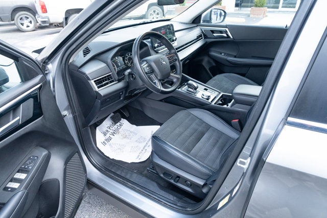 2024 Mitsubishi Outlander SE Black Edition S-AWC