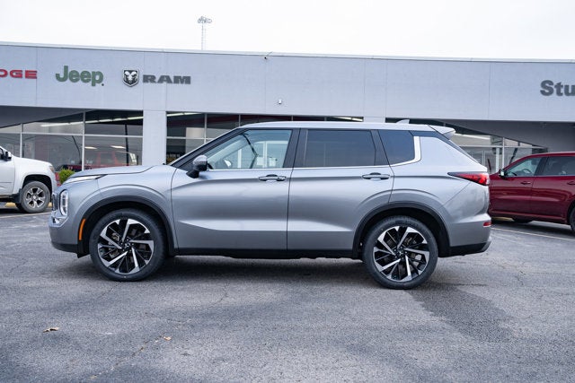 2024 Mitsubishi Outlander SE Black Edition S-AWC