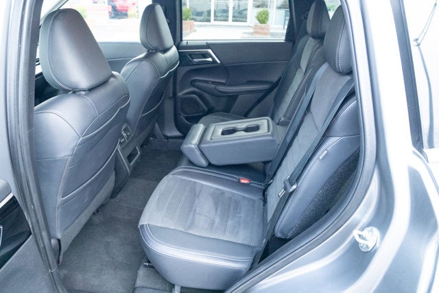 2024 Mitsubishi Outlander SE Black Edition S-AWC