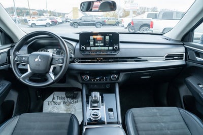 2024 Mitsubishi Outlander SE Black Edition S-AWC