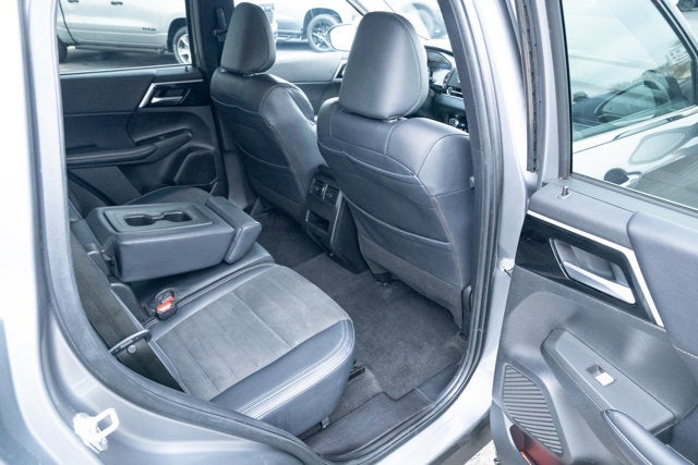 2024 Mitsubishi Outlander SE Black Edition S-AWC