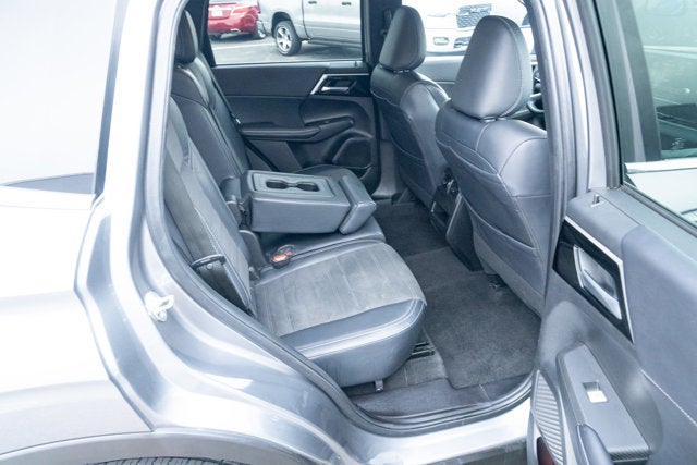 2024 Mitsubishi Outlander SE Black Edition S-AWC