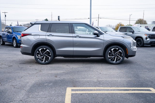 2024 Mitsubishi Outlander SE Black Edition S-AWC