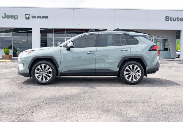2021 Toyota RAV4 XLE Premium