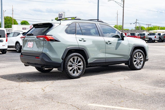 2021 Toyota RAV4 XLE Premium