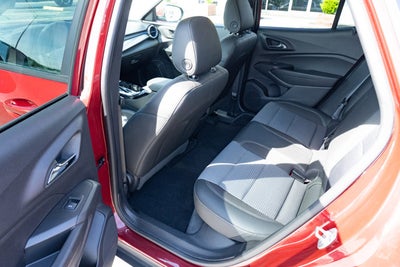 2025 Chevrolet Trax FWD LT