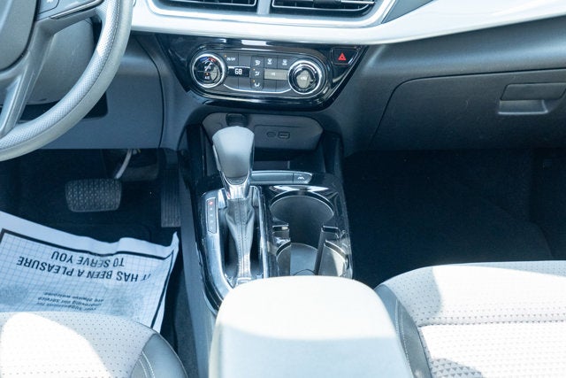2025 Chevrolet Trax FWD LT