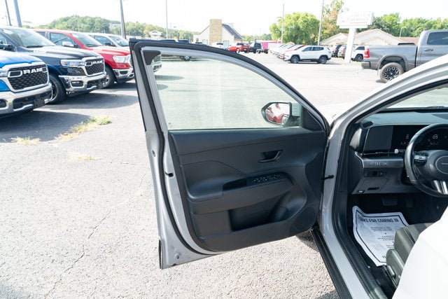 2025 Hyundai Kona SEL