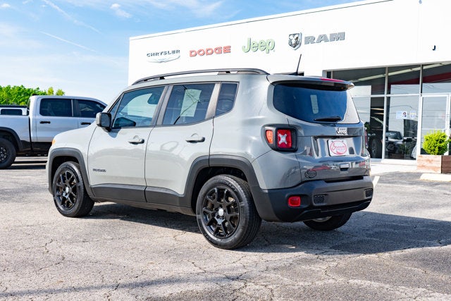 2020 Jeep Renegade Latitude FWD