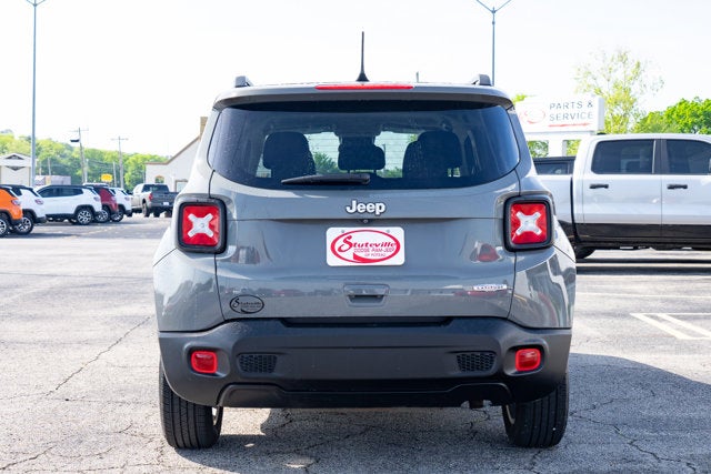 2020 Jeep Renegade Latitude FWD