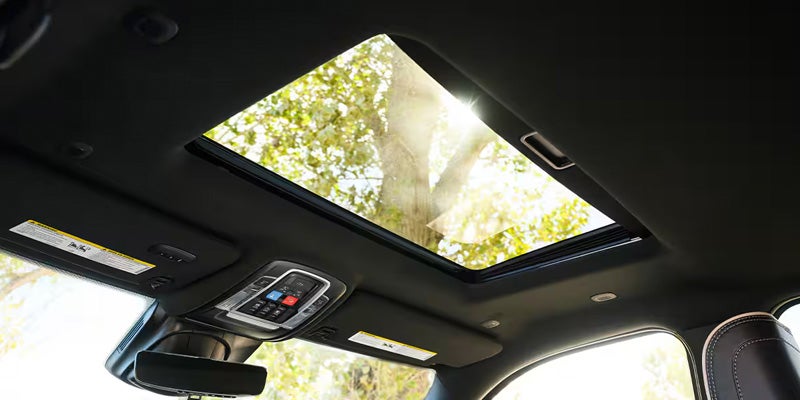 RAM 2500 panoramic sunroof